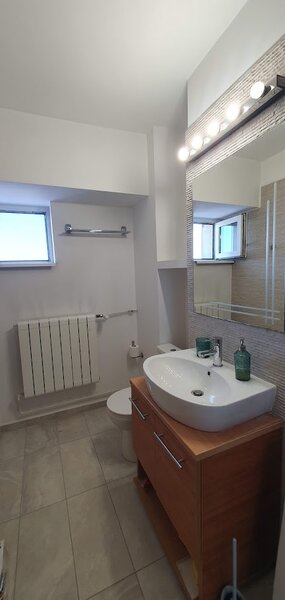 Eroilor metrou, Stirbei Voda, Judecatoria sect 6, bloc1990 anvelopat, ANAF